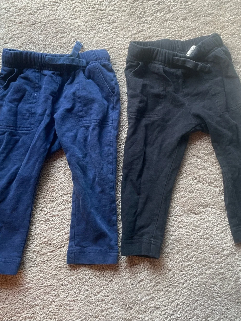 Set of 2 Cotton Pull-On Pants - Navy and Black 18 months